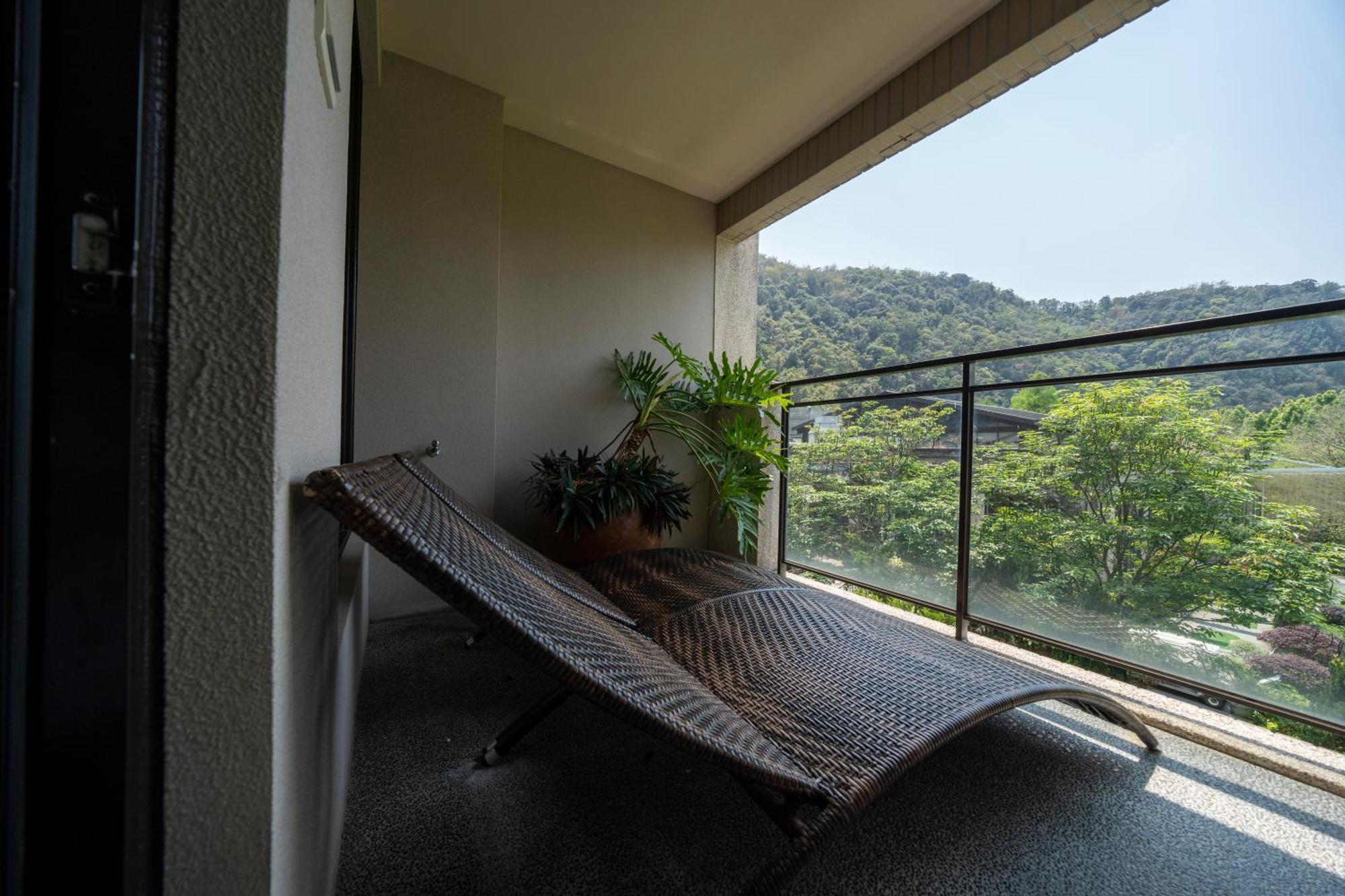Tai-Yi Red Maple Resort Puli Buitenkant foto