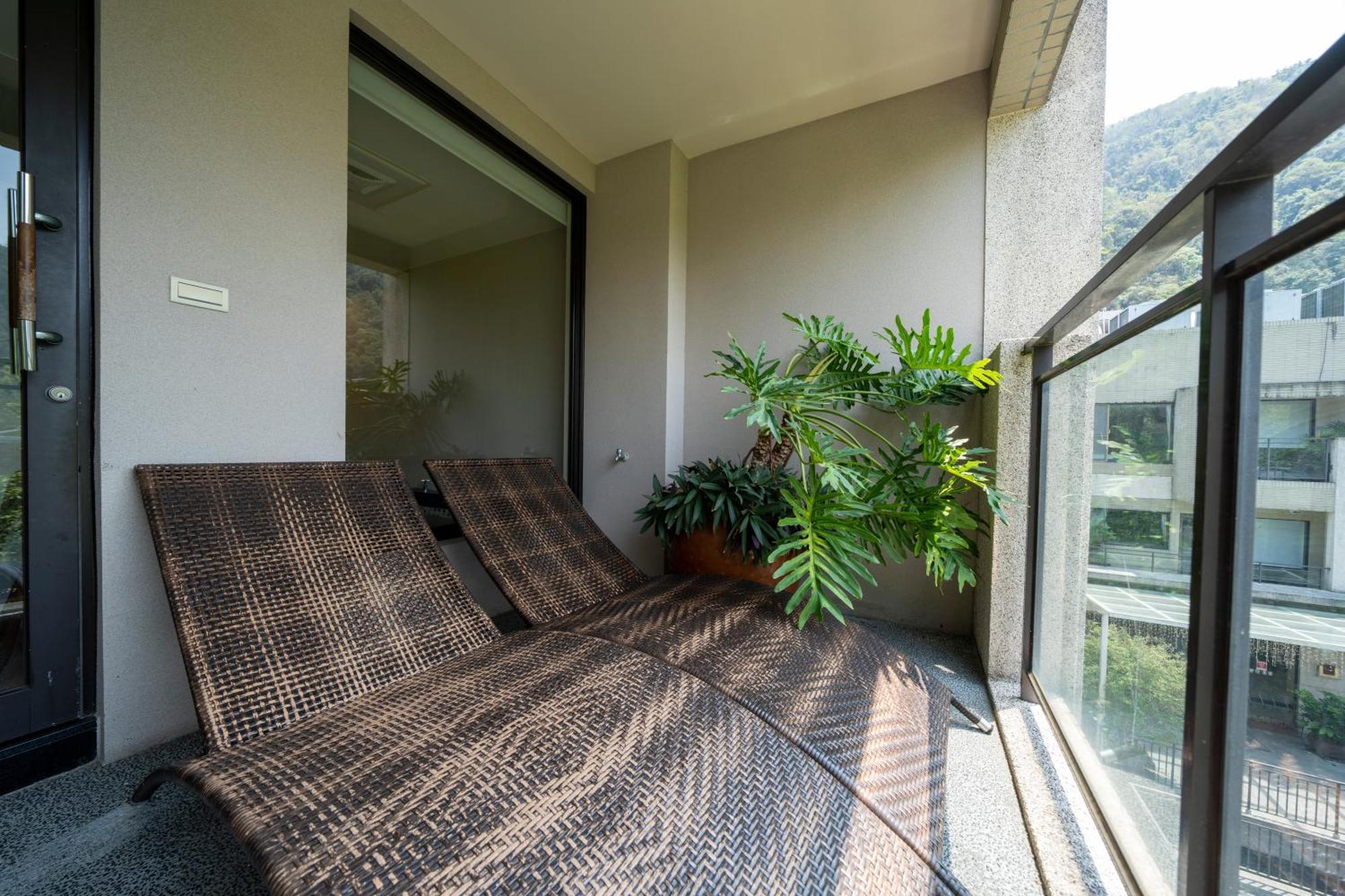 Tai-Yi Red Maple Resort Puli Buitenkant foto