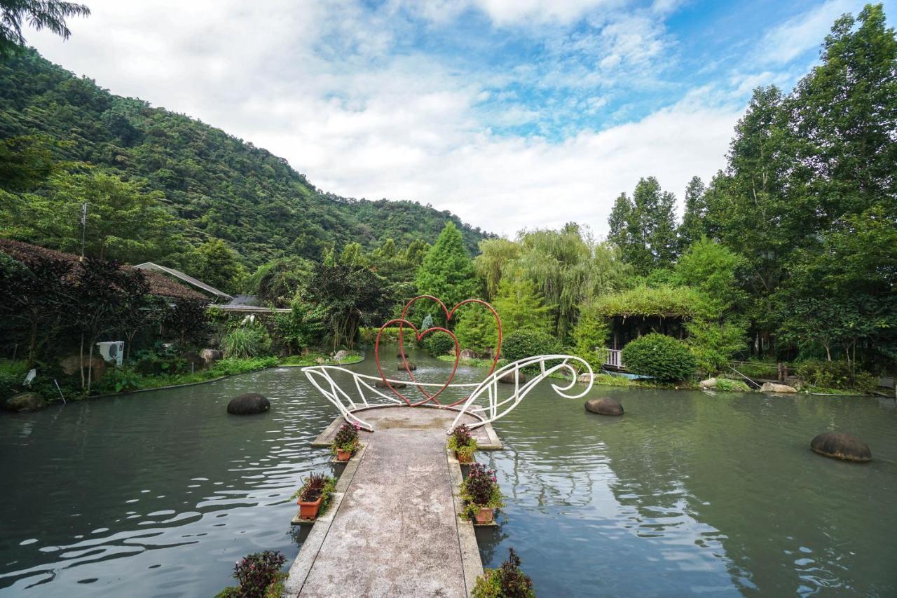 Tai-Yi Red Maple Resort Puli Buitenkant foto